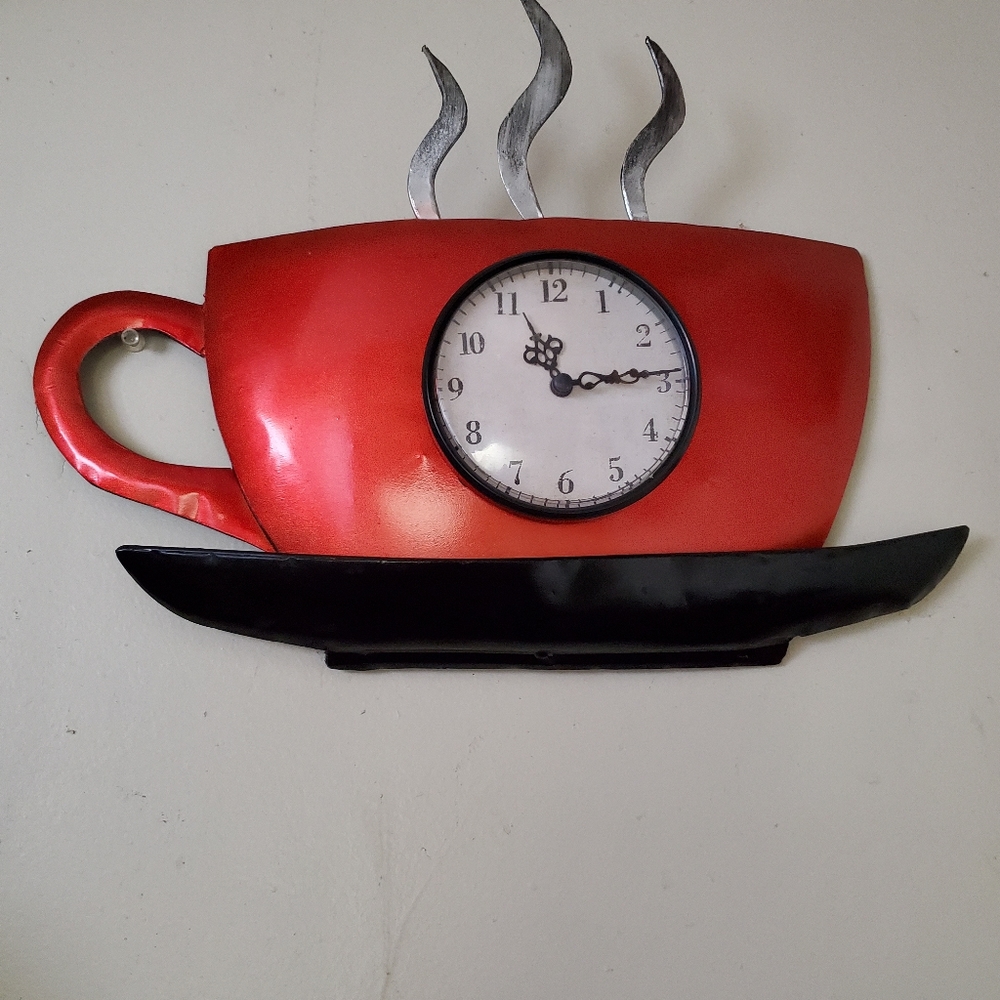 Kitchen wall clock